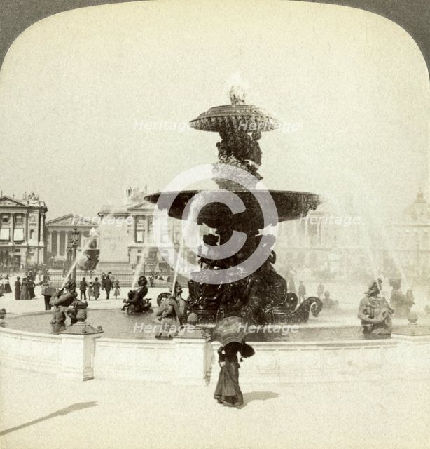 Fountain, Place de la Concorde, Paris, France.Artist: Underwood & Underwood
