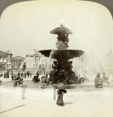 Fountain, Place de la Concorde, Paris, France.Artist: Underwood & Underwood