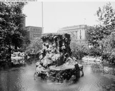 Fountain, Public Square, Cleveland, O[hio], The, between 1900 and 1920. Creator: Unknown