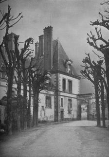 Fountainebleau: one of the corner pavilions built by Henry IV of France, 1925
