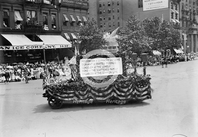Fourth of July Parade - Float: Post Office, 1916. Creator: Harris & Ewing.