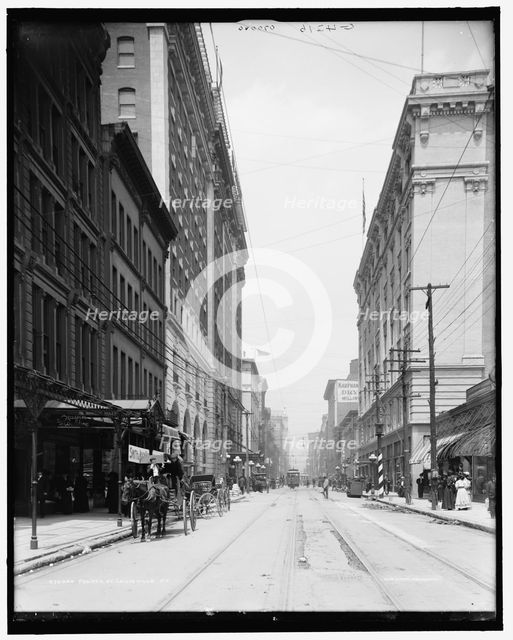 Fourth St., Louisville, Ky., c.between 1900 and 1910. Creator: Unknown.