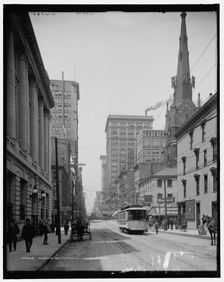 Fourth St. Street, west from Main Street, Cincinnati, Ohio, c1907. Creator: Unknown