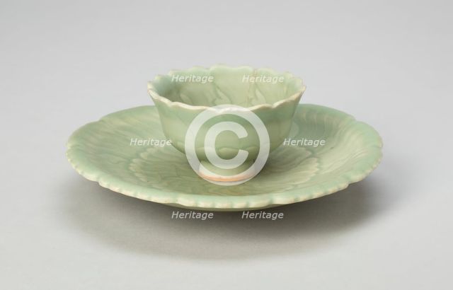 Foliate Cup and Stand, Yuan dynasty (1279-1368), 14th century. Creator: Unknown.