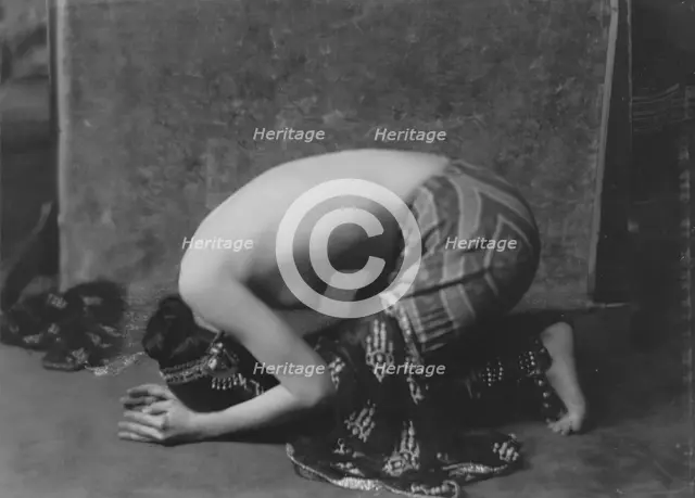 Fontaine, Miss, 1916 Feb. 2. Creator: Arnold Genthe.