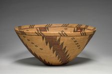 Food or Serving Bowl (Presentation Bowl), 1880- 90. Creator: Unknown