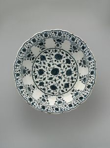 Footed Dish with Foliate Rim in Imitation of Chinese Porcelain, Turkey, ca. 1570-80. Creator: Unknown