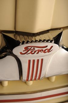 Ford woodie station wagon 1946. Artist: Simon Clay