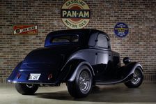 Ford Coupe Custom 1934. Artist: Simon Clay