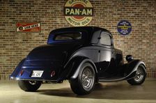 Ford Coupe Custom 1934. Artist: Simon Clay