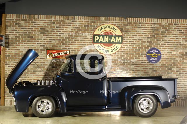 Ford f 100 custom truck 1956. Artist: Simon Clay.