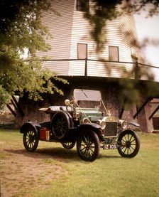 Ford Model T 1910. Creator: Ford Motor Company