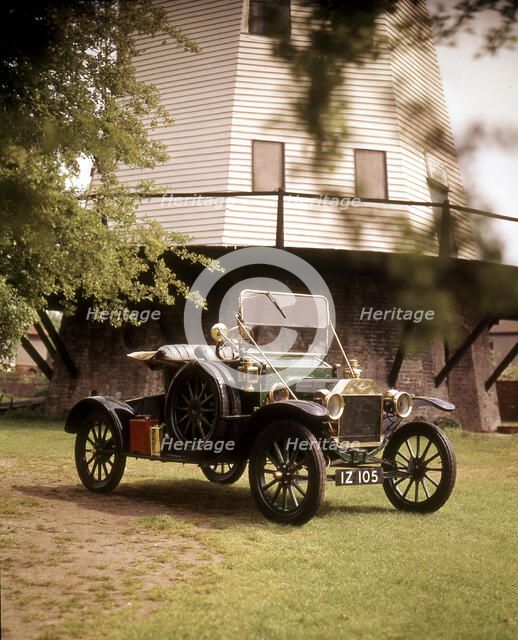 Ford Model 'T', 1910. Artist: Ford Motor Company