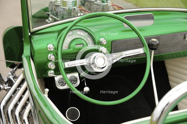 Ford Roadster Custom 1929. Artist: Simon Clay.