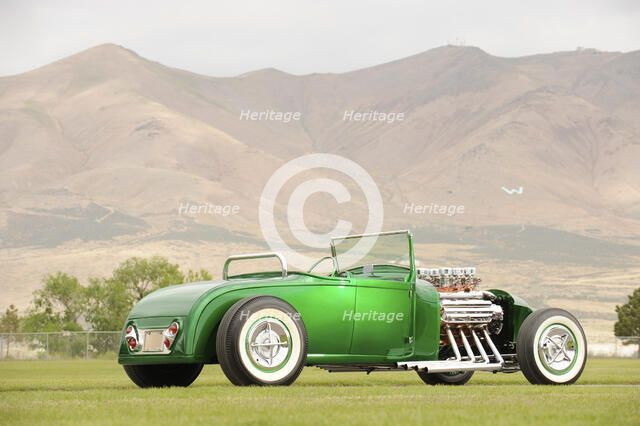 Ford Roadster Custom 1929. Artist: Simon Clay.