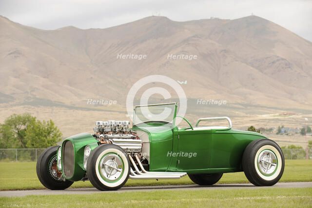 Ford Roadster Custom 1929. Artist: Simon Clay.