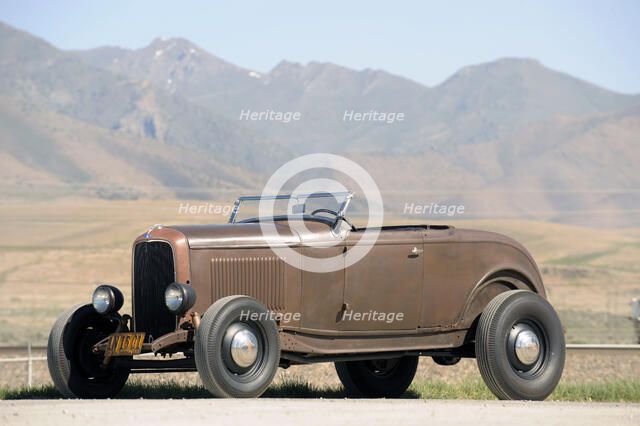 Ford Rodriguez Roadster Custom 1932. Artist: Simon Clay.