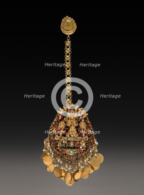 Forehead Pendant with Sun God Surya in a Chariot with Attendants, 1600s or 1700s. Creator: Unknown.