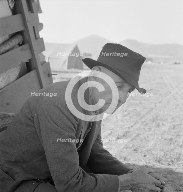 Former Nebraska farmer, now a migrant farm worker, Klamath County, Oregon, 1939. Creator: Dorothea Lange.