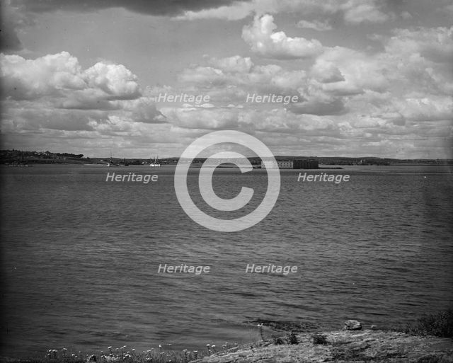 Fort Gorges in harbor, Portland, Me., c1900. Creator: Unknown.