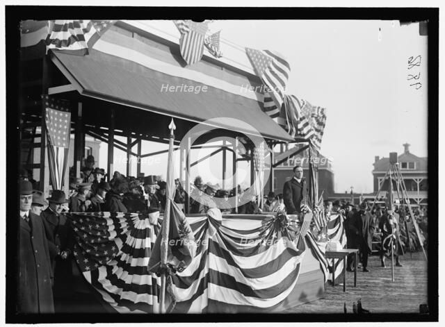 Fort Myer Officers Training School, between 1916 and 1918. Creator: Harris & Ewing.