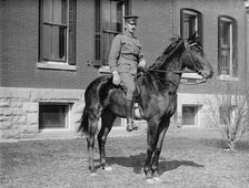 Fort Myer - Capt. Julian R. Lindsay , U.S.A., 1910. Creator: Harris & Ewing