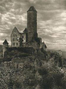 Fortress of Hornberg-on the-Neckar. Goetz von Berlichgen died here 1931. Artist: Kurt Hielscher