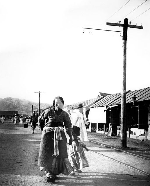 Father and child, Seoul, Korea, 1900. Artist: Unknown