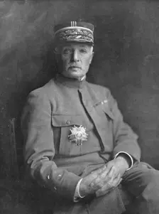 Fayolle; Le general Fayolle, commandant du groupe d'armees qui sauva amiens de la ruee..., 1918. Creator: Benjamin