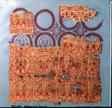 Fabric with lions made in silk and gold, Pallia rotata type, made with a bow loom, Hispano-Ar…