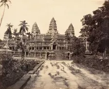 Façade Ouest de la Grande Pagode, 1866. Creator: Emile Gsell