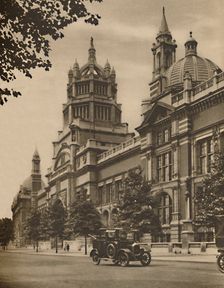 Facade of the Victoria and Albert Museum In Cromwell Road c1935. Creator: Donald McLeish