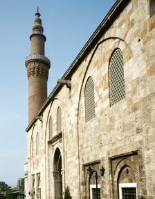 Facade and minaret, Grand Mosque of Bursa (Ulu Camii), Bursa, Asia Minor, Turkey, 1999. Creator: LTL