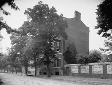 Fairfax House, Alexandria, Va., between 1900 and 1910. Creator: Unknown