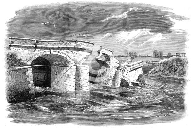 Fall of the middle level sluice on the west bank of the Ouse, about four miles from Lynn..., 1862. Creator: Unknown.