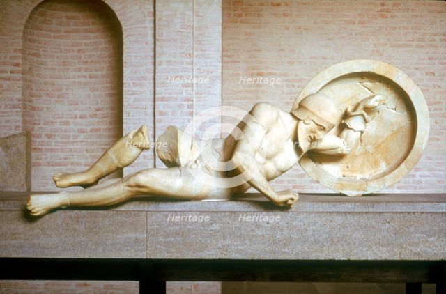 Fallen warrior from the East Pediment of the Temple of Aphaia, Aegina, Greece, built c500-c480 BC. Artist: Unknown