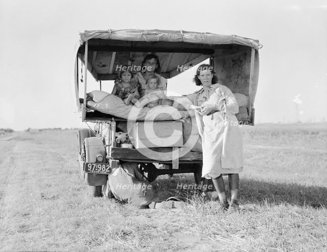 Family between Dallas and Austin, Texas, 1936. Creator: Dorothea Lange.