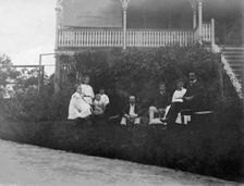 Family photograph at Coralyn Herston, left to right Tom Ely, Elizabeth L'Estrange, Fred..., 1906. Creator: Robert Augustus Henry L'Estrange