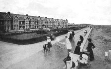 Families out walking on New Parade, East Worthing, West Sussex, c1900s-c1920s