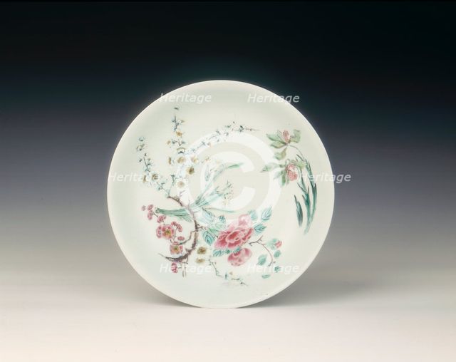 Famille verte/rose plate, Qing dynasty, Yongzheng period, China, 1723-1735. Creator: Unknown.