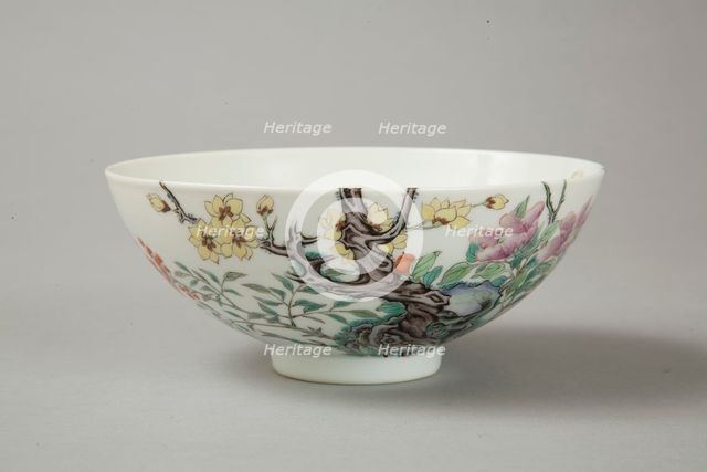 Famille rose bowl with floral decoration, 20th century. Creator: Unknown.