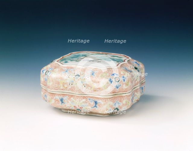 Famille rose seal paste box with landscape, late Qianlong period, Qing dynasty, China, 1775-1795. Artist: Unknown