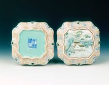 Famille rose seal paste box with landscape, late Qianlong period, Qing dynasty, China, 1775-1795