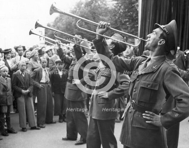 Fanfare by military trumpeters, celebration in the market place, Trelleborg, Sweden, 1946. Artist: Unknown