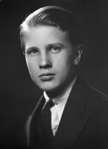 Farley, Edward, portrait photograph, 1930 Mar. 31. Creator: Arnold Genthe