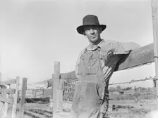 Farm Security Administration (FSA) rural rehabilitation client, Tulare County, California, 1938. Creator: Dorothea Lange