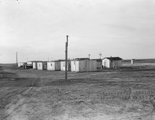 Farm Security Administration (FSA) temporary camp for migrants, Gridley, California, 1939 Creator: Dorothea Lange