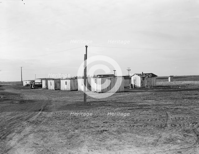 Farm Security Administration (FSA) temporary camp for migrants, Gridley, California, 1939 Creator: Dorothea Lange.