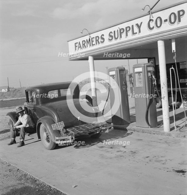 Farmers' supply co-op, Nyssa, Malheur County, Oregon, 1939. Creator: Dorothea Lange.