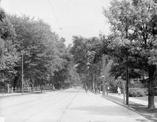 Farmington Avenue, Hartford, Ct., c1905. Creator: Unknown